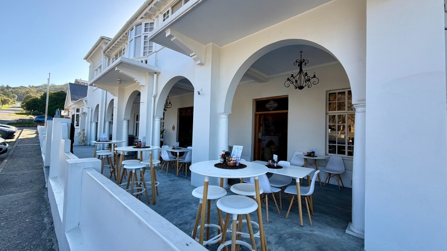 Commercial Property for Sale in Thesen Islands Western Cape